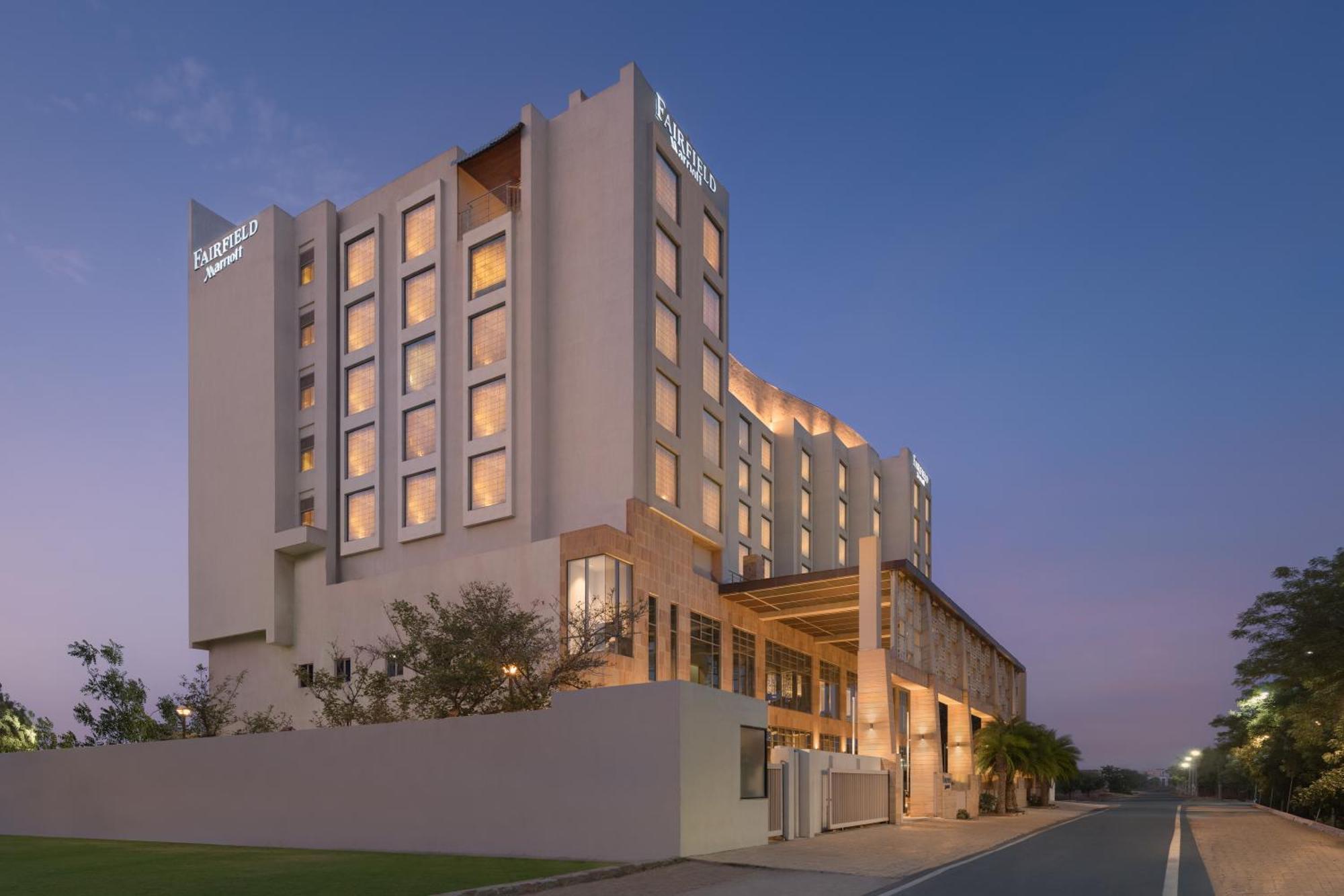 Fairfield By Marriott Jodhpur Hotel Jodhpur  Buitenkant foto