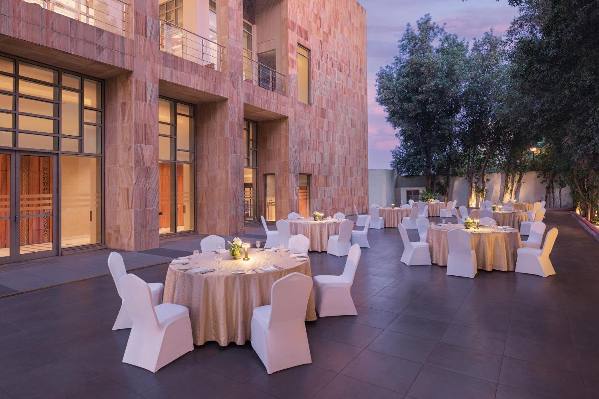 Fairfield By Marriott Jodhpur Hotel Jodhpur  Buitenkant foto