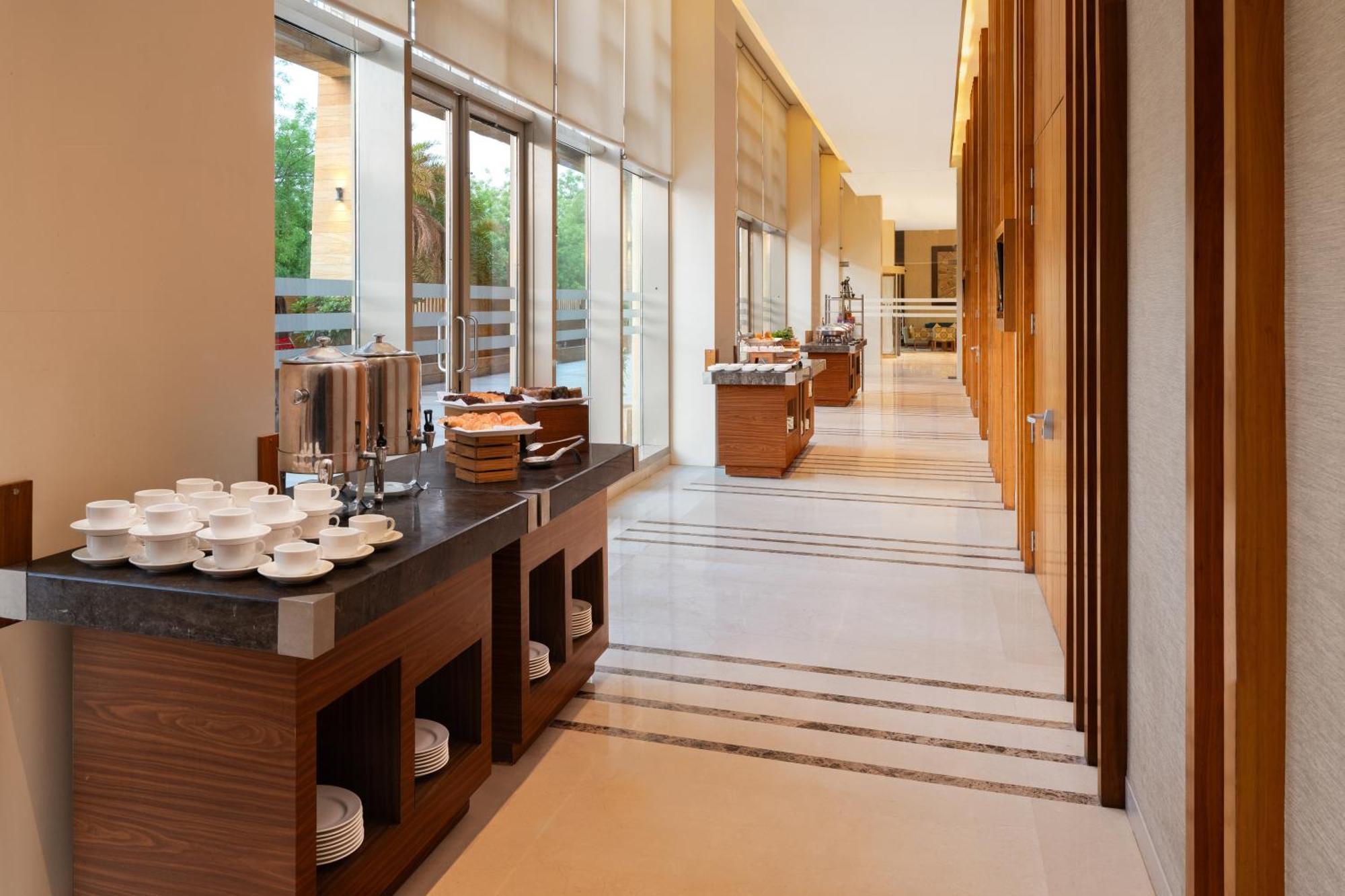 Fairfield By Marriott Jodhpur Hotel Jodhpur  Buitenkant foto